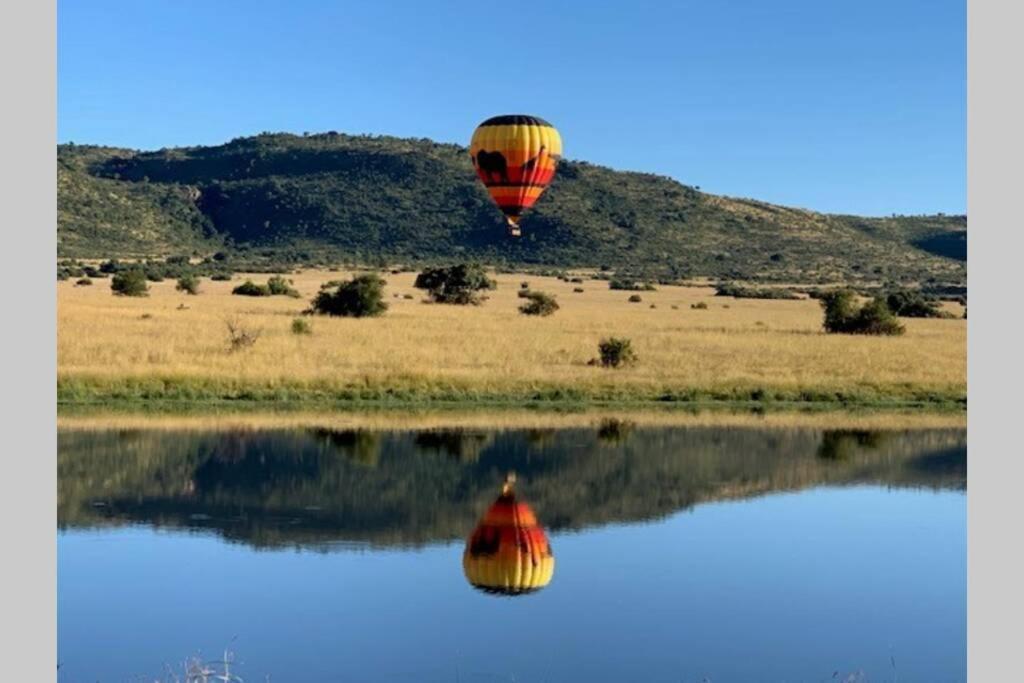 Rhino House With 3 Bedrooms Next To Pilanesberg And Sun City Mogwase Exteriör bild