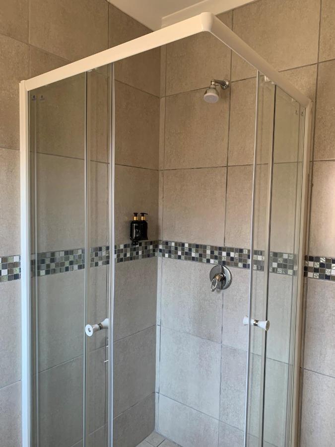 Rhino House With 3 Bedrooms Next To Pilanesberg And Sun City Mogwase Exteriör bild