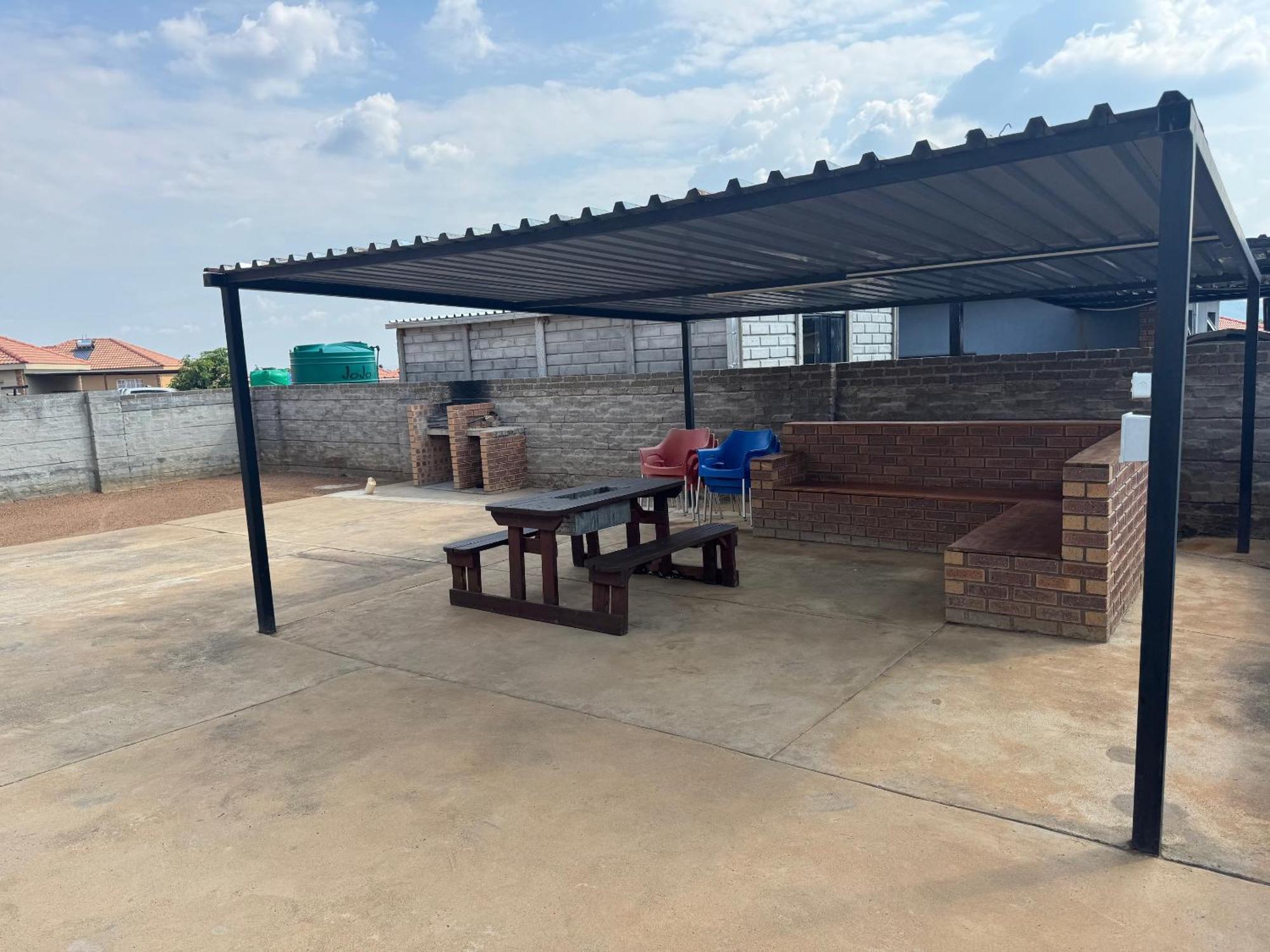 Rhino House With 3 Bedrooms Next To Pilanesberg And Sun City Mogwase Exteriör bild